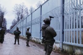 Польські війська патрулюють кордон з Білоруссю на тлі міграційної кризи