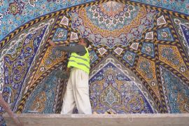 Керамічну плитку вже сотні років роблять вручну в іракському місті Кербела