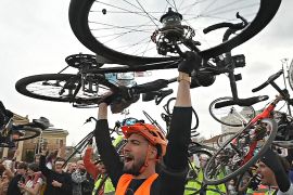 Сербські студенти прибули до Відня в межах антиурядового велотуру завдовжки 1300 км