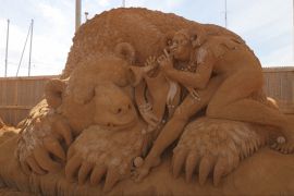Фігури з піску з’явилися на пляжі данського містечка Гуннестед