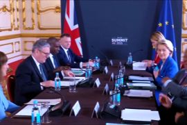 Велика Британія погодила перезавантаження торгівлі та оборони з Євросоюзом