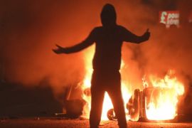 Антиіммігрантські заворушення в Північній Ірландії: ще одна ніч хаосу