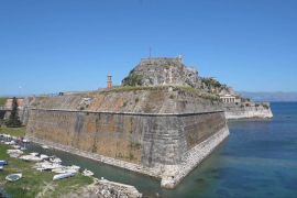 Грецький острів Керкіра приваблює багатих туристів