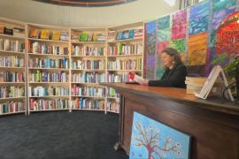 Книгарню у столітній водонапірній вежі відкрили в Австралії