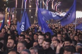Тисячі албанців вийшли з протестом проти соціалістичного уряду