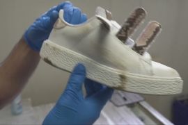 У Парижі старим кросівкам дають друге життя