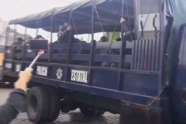 Сотні мігрантів врятували з кузова вантажівки в Мексиці