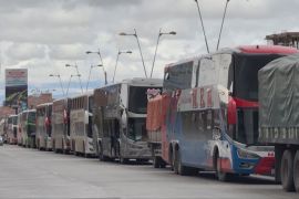 Паливна криза в Болівії: біля АЗС вишиковуються черги з вантажівок