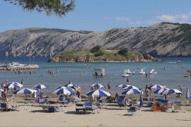 Як на хорватському острові переживають спеку без кондиціонерів