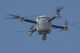 Дрони з ШІ шукають паркувальні місця для вантажівок у США